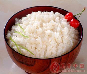 少吃主食危害脑健康